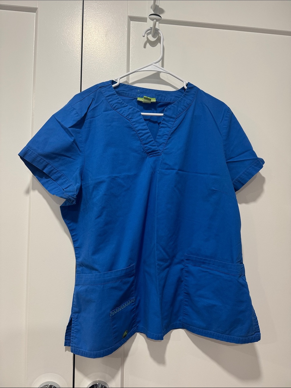 CROCS Women's Short Sleeve V-Neck Scrub Top in Royal Blue